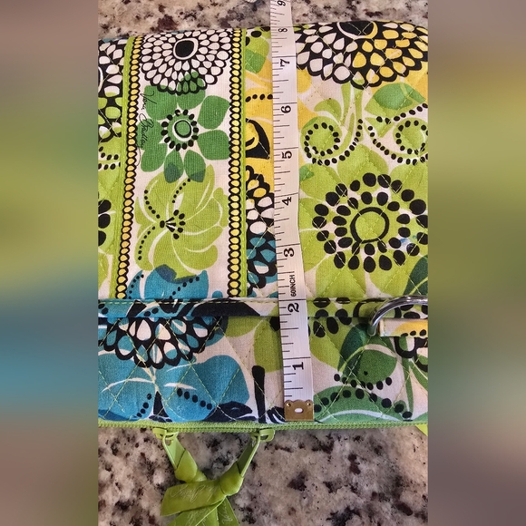 Vera Brafley Floral Patterned Hard Cover E Reader Case - Picture 7 of 8